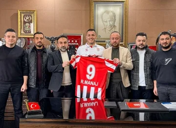 Rey Manaj wird zu Sivaspor eingeführt, die Details des Vertrages werden gelernt