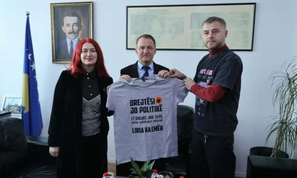 Predstavniki “Svoboda ima ime”, ki ga podpira Vushtrria za marec “Pravica, ne politika” za 17. februar