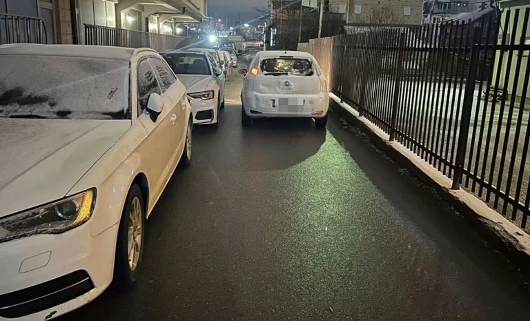 “Passing” prigovarja prebivalcem: Ne parkirajte avtomobilov na ulici, opravimo storitve