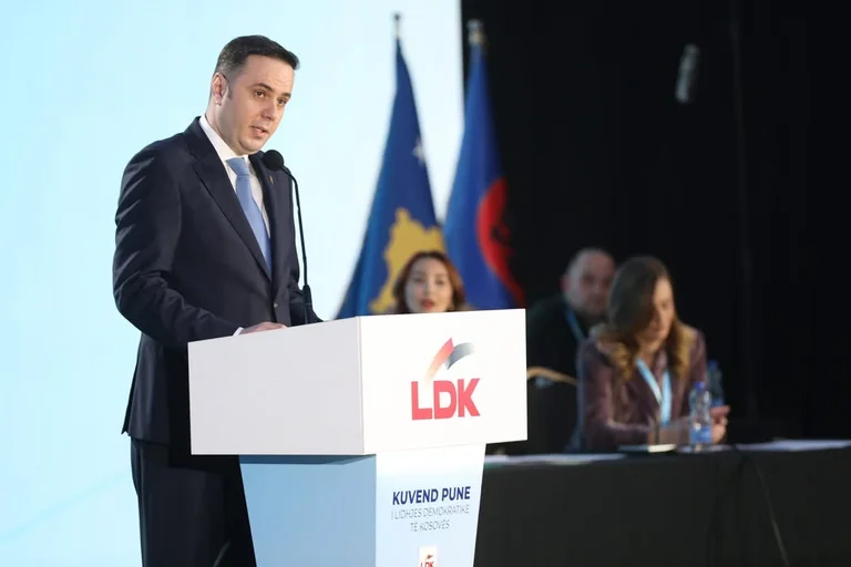Adunarea decide: Abdixhiku rămâne şeful LDK