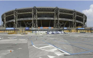 Spannungen vor dem Liga-Champions-Spiel, zwei Chelsea-Fans angegriffen in Neapel