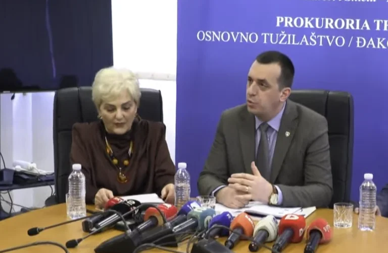 Malisheve εκδήλωση για χειραγώγηση ψήφου: 15 ηγέτες κρατούνται για 48 ώρες