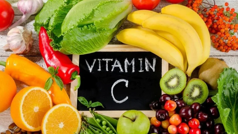 Jotkut varhaiset merkit C-vitamiinin puutoksesta ovat mitä sinun pitäisi harkita