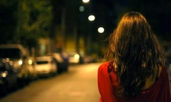 16 yaşındaki Dubovic, Decani'de tecavüze uğradı, Peja'dan bir kişi tarafından alındı