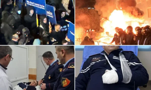 Branca per a la protesta de l'oposició: Estat no és Boil Down per la violència i el Vandalisme