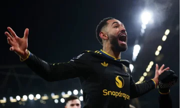 Unitedi zamyka Arsenal, zajmuje trzy złote punkty w “Emiraty”