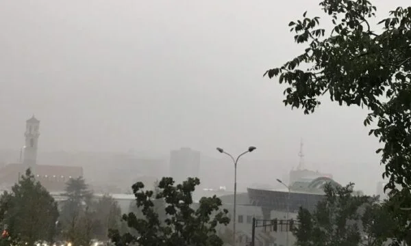 Rankka tuuli varoitti huomenna Pristina, kunta tulee ulos ohjeet kansalaisille