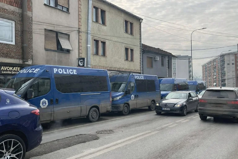 Αυτοί είναι 109 κρατούμενοι για κλοπή ψήφου στο Πρίζρεν.