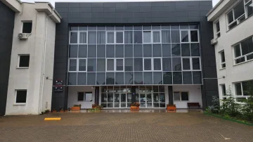 Organizacija, ki je organizirala predavanje o Specialsu, pravi, da je dobila šolsko dovoljenje.