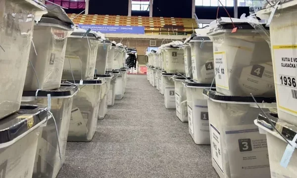 37 dozen geteld, vijf grootste politieke partij kiezers uit