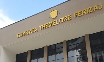 Mesečno pridržanje ranjenih osumljencev v Ferizaju