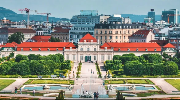 Austria: Kosovar a fost condamnat la 1,5 ani de închisoare pentru furt la staţiile de pompieri şi la poştă