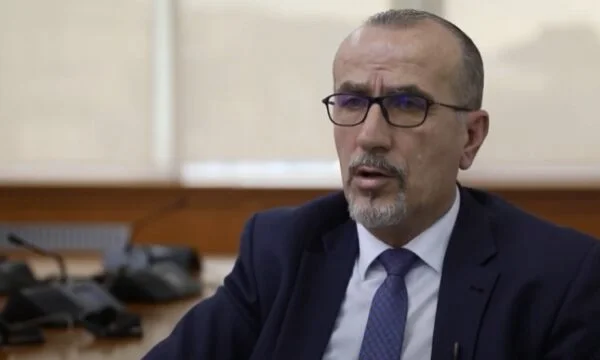 Bekim Haxhiu: Brak demokracji metodami stalinowskimi, całkowite przeliczenie może tylko częściowo poprawić szkody