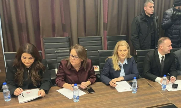 Ο Μπαϊράμι αναζητά την αμετάκλητη παραίτηση του Οβαδία: Διατηρώ την ίδια στάση