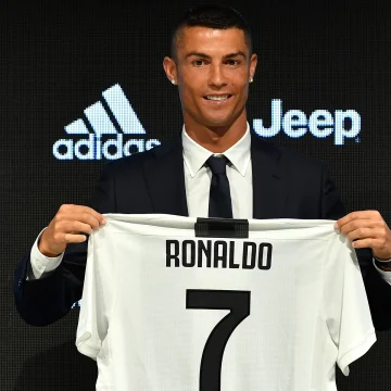 Cristiano Ronaldo wygrywa proces Juvenus: Klub nie dostanie portugalskiego 9.7m euro