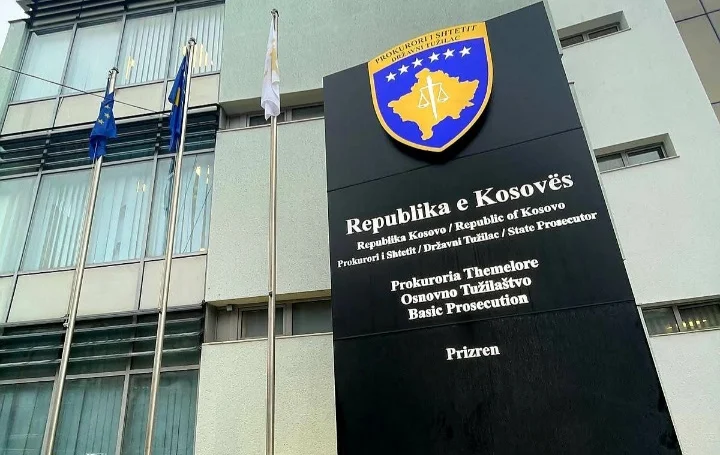 Μαζική κλοπή ψήφων μεταξύ των υποψηφίων βουλευτών, Ενεργός Εισαγγελέας Πρίζρεν