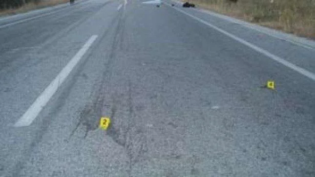 Wypadek drogowy w Prisztinie, zraniona noga