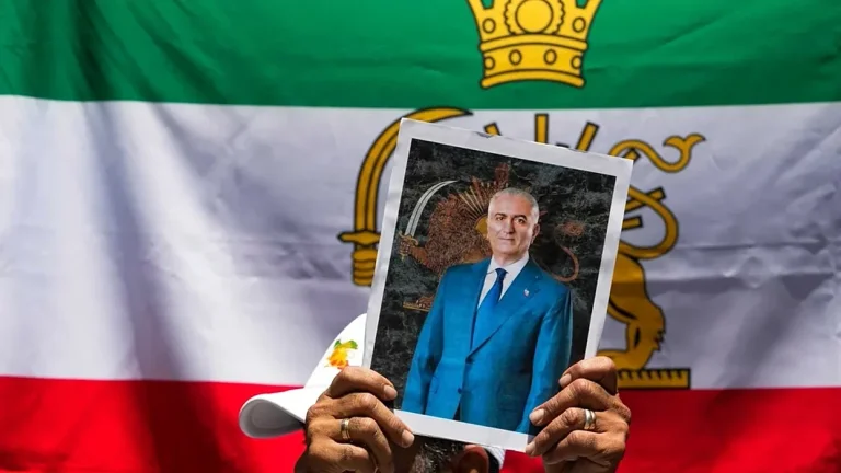 “Η Ισλαμική Δημοκρατία θα πέσει”, η αντίδραση του Iran Crown Prince έρχεται