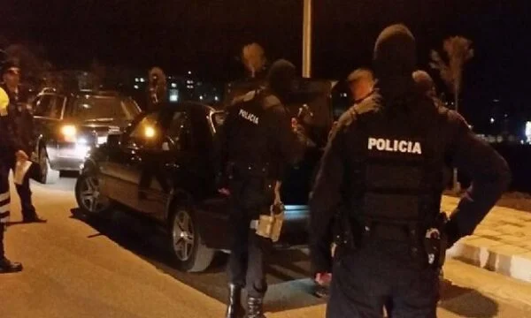 Η λειτουργία του SPAK σε συνεργασία με διεθνείς στην περιοχή “Myslym Sjoit”, χτύπησε μια βάση τηλεφωνικού κέντρου