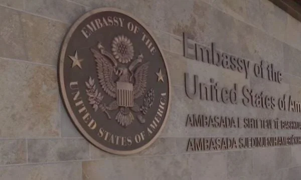Ambasada: USA organizuje działania nowego rządu Kosowa na rzecz wzmocnienia współpracy