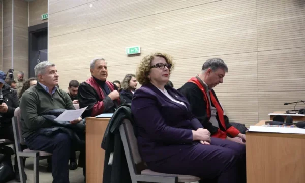 Η ακρόαση των ΜΜΕ έκλεισε για την υπόθεση Roseta Hajdari