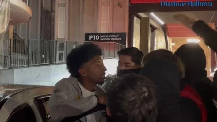 Εντάσεις στην ομάδα του Muriq, οπαδοί διαμαρτύρονται για αμυδρά αποτελέσματα