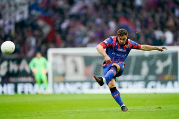 Gerdan Shaqiri ostrzega przed ucieczką z Bazylei i nie wyklucza przejścia do klubu, w którym kupił akcje