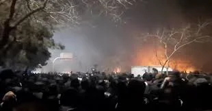 人権グループは、イランの合計500以上の抗議から死者の数を言う