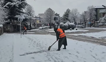 Poplave in snežne marmelade, kako so razmere predstavljene v Albaniji