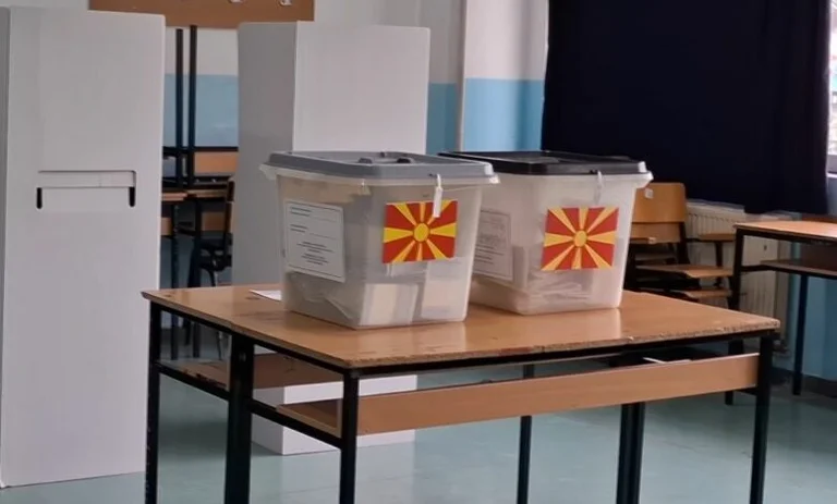 Η Βόρεια Μακεδονία διεξάγει εκλογές σε τέσσερις δήμους