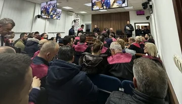 35 obtožencev je pridržanih v predzapornem centru po preteku 48 urnih rokov.