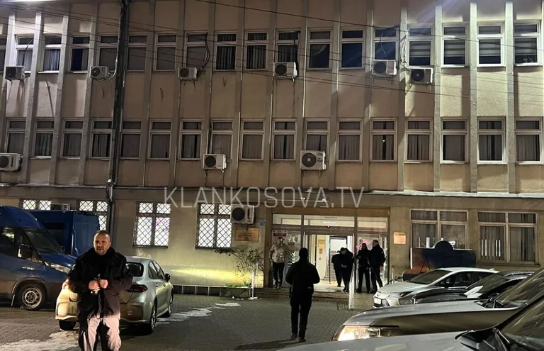 Missbruk av miljoner i BKS, innan domstol 39 arresterades