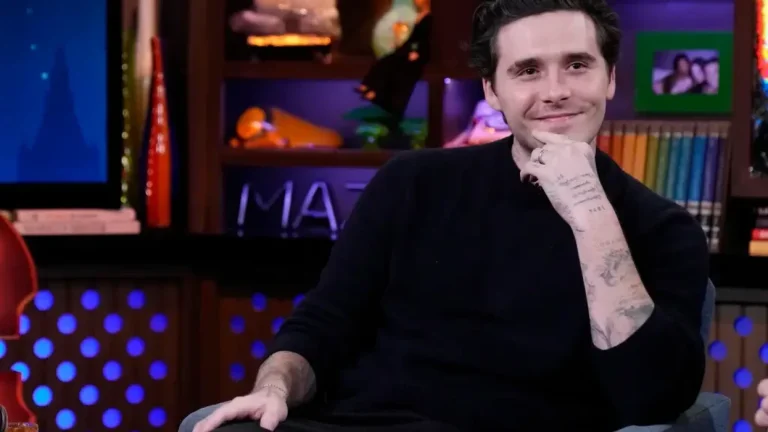 Brooklyn Beckham sägs kommunicera med föräldrar endast genom advokater