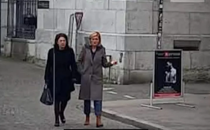 De tog bilder av Serben i Schweiz, reagerar Kusari '% Lila: Jag vinner Pacolli vi har skyddat Republiken Kosovo