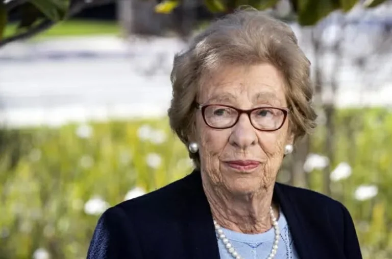 Eva Schloss, holokaustista selviytynyt ja Anne Frankin äitipuoli kuolevat.