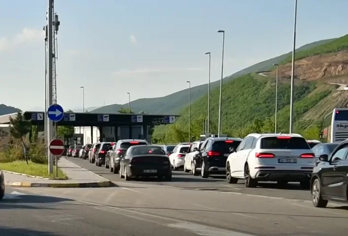 Det är alla exil förväntar sig att lämna Kosovo.