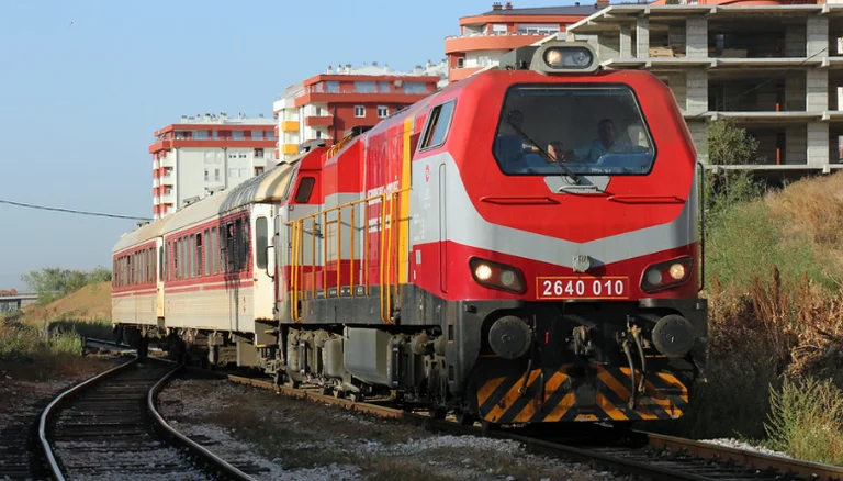 מסלול זרימת הרכבת מנקה על קו Pay-Pristina