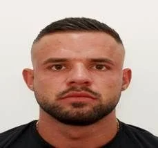 Če ga vidite, pokličite policijo.