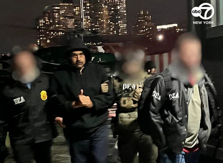 Tohle je 92letý soudce, který bude dohlížet na Madurovo první vystoupení u soudu.