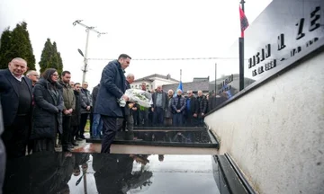 Abdixhiku se pokloni 23. obletnici Tahir Zemajevega umora: Redki Patriot, da zločin še vedno obremenjuje vest naše družbe.