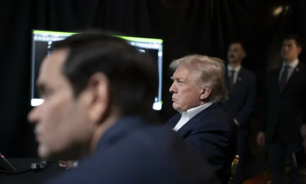 A kilátás attól a pillanattól kezdve, hogy Trump közvetítette a Venezuela diktátor elfogási művelet