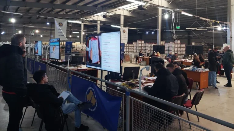 CEC מפרסם תוצאות ראשונות מהצבעת השגרירות והקונסוליה