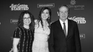 Tommy Lee Jones'un kızı otelde öldü.