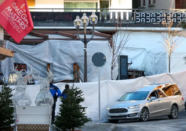 Schweiz: Orsakerna till brand fortfarande okänt, där cirka 40 personer dog