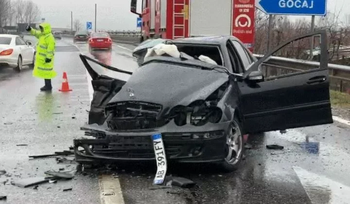 Súlyos baleset a Shkoder Streeten, két halott.