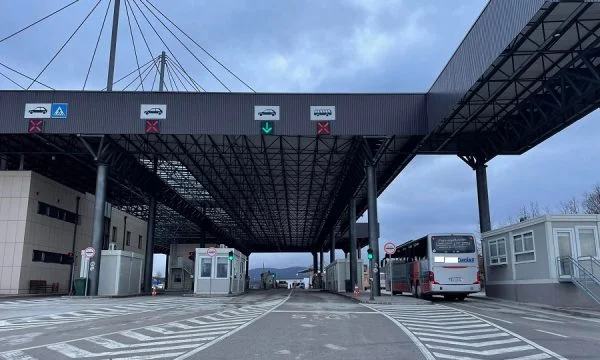 Blokowanie drogi w pobliżu granicy Kosowo-Serbia, KPC przychodzi z nowym ogłoszeniem