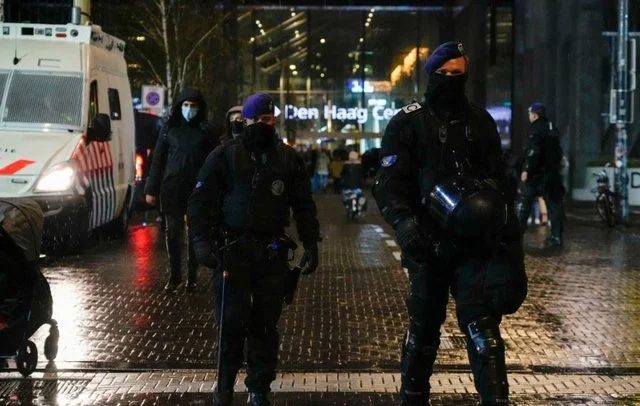 Syrische gevangenneming in Nederland, geplande aanvallen op Europa aan het eind van het jaar