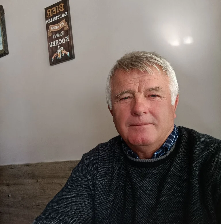 Dit is de verdachte persoon die verkracht en zwanger 12-jarige in Pogradec