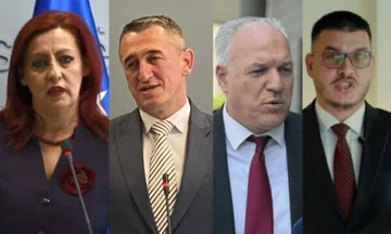 Imajo v parlamentu glas za Kurta? - Prikaži nesrbske vodje skupnosti