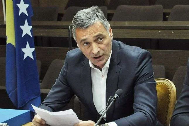 KPK: Aleksandër Lumezi ka mbështetjen tonë